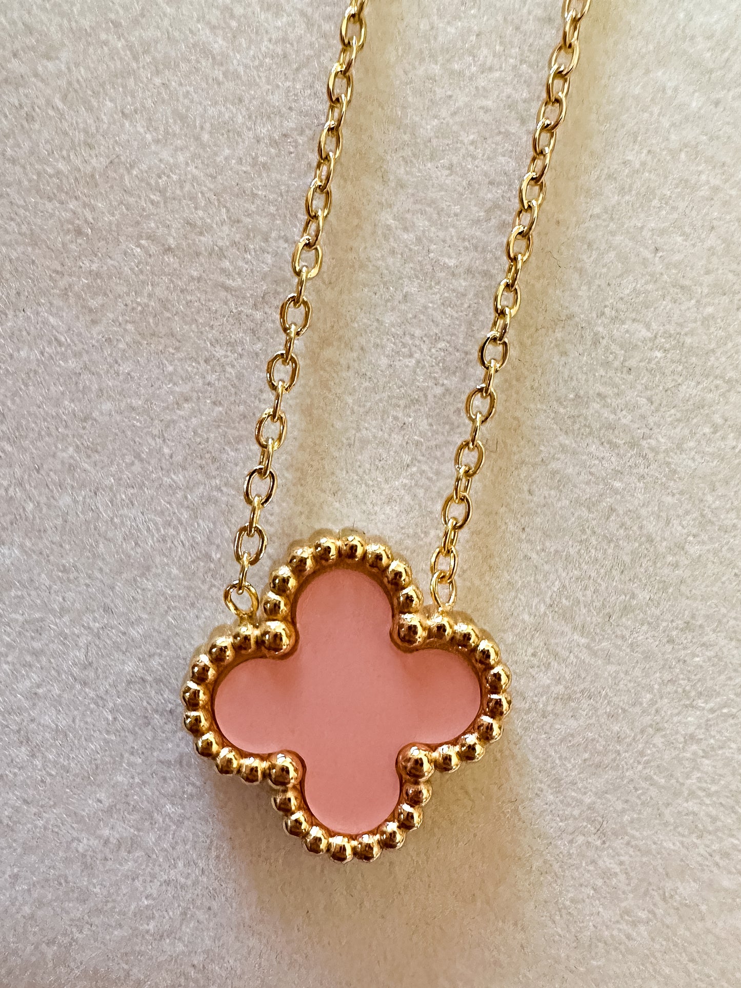 Clover Necklace ✨