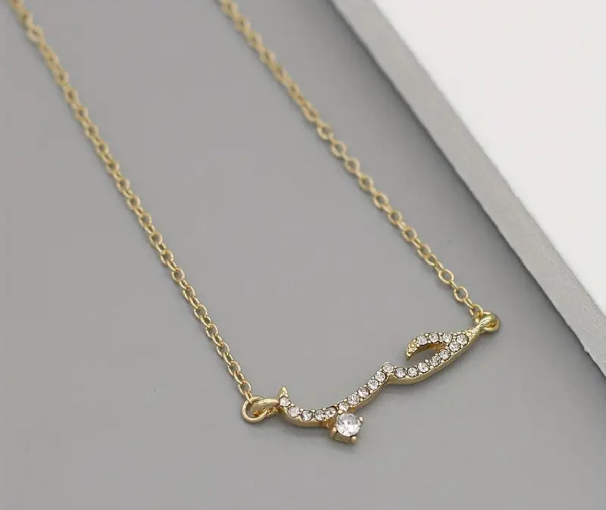 "Hub" Love Necklace