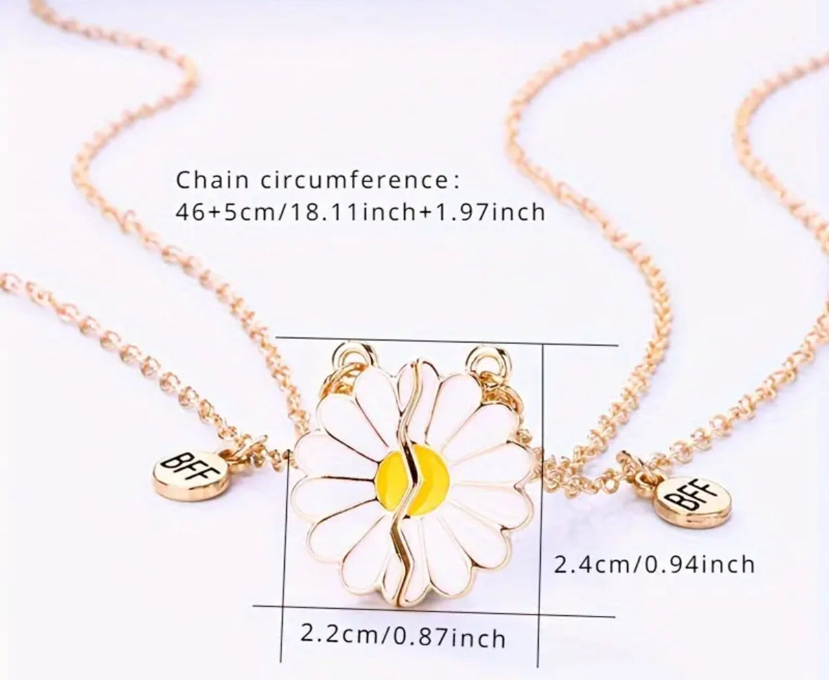 Daisy BFF Necklace Set