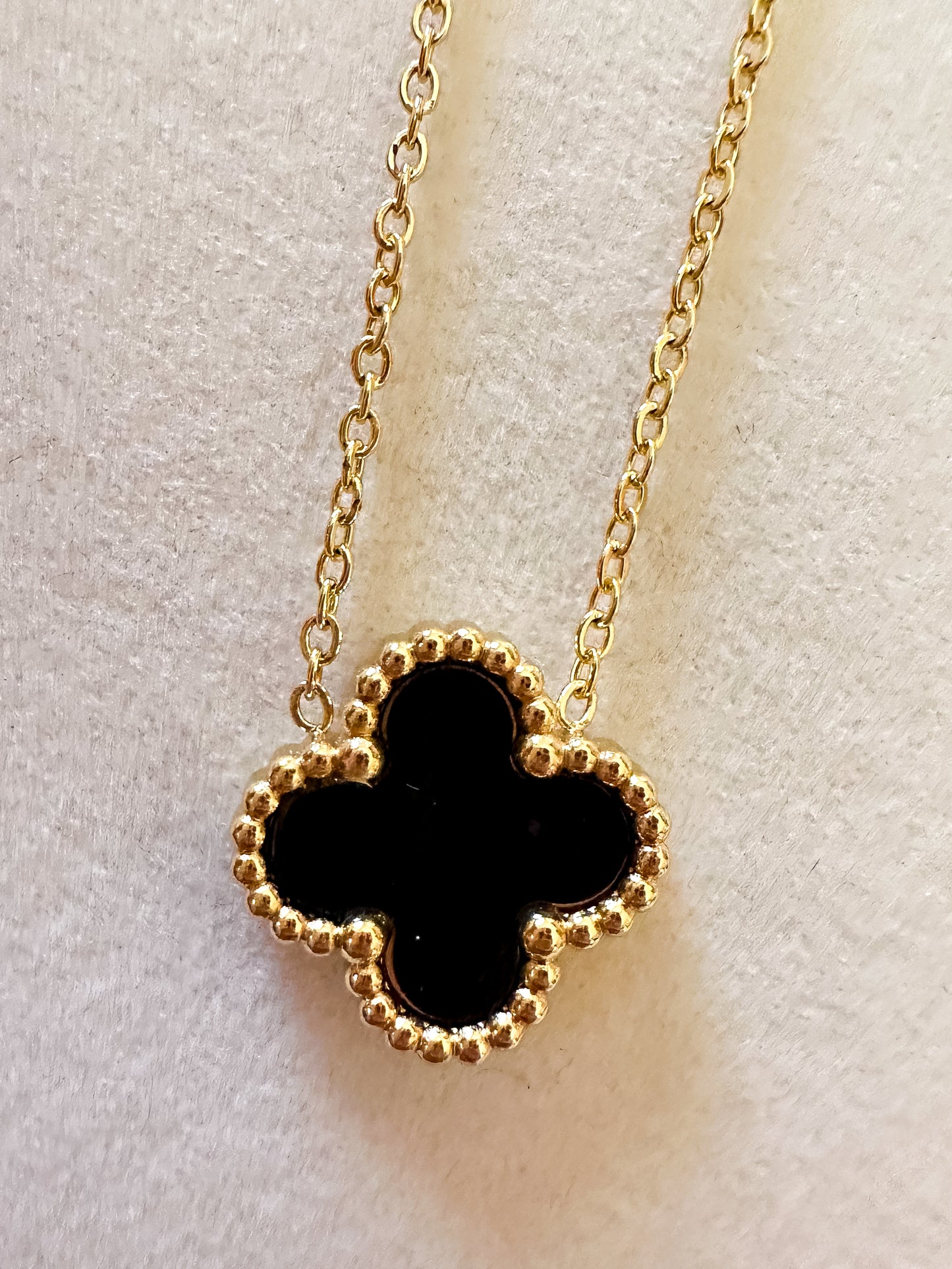 Clover Necklace ✨