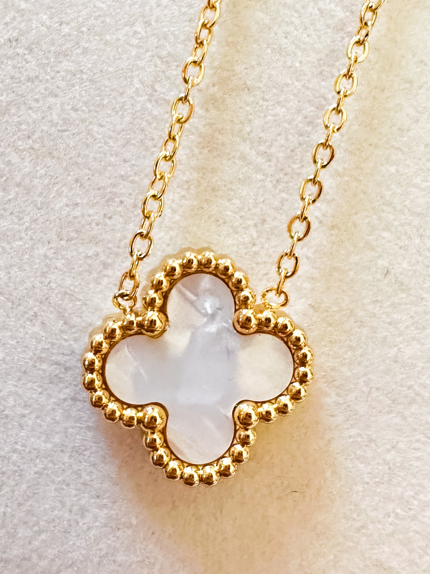Clover Necklace ✨