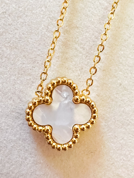 Clover Necklace ✨